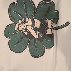 Pin up shirt